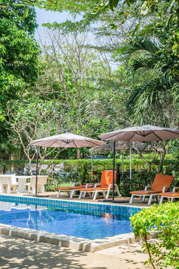 Cascades Boutique Resort Phuket Rawai Kültér fotó